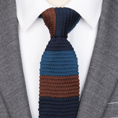 Classy Men Blue Brown Striped Knitted Tie