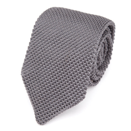 knitted tie grey