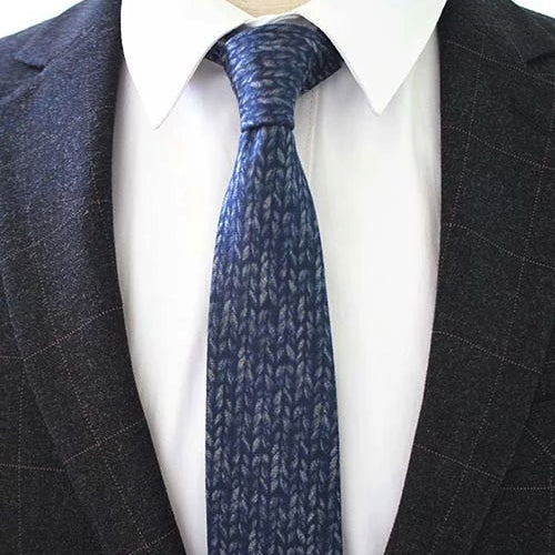 Classy Men Blue Knit Cotton Necktie