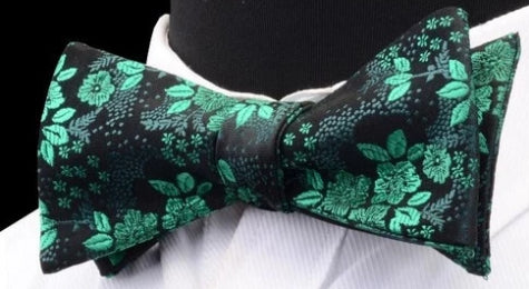 Classy Men Green Floral Silk Self-Tie Bow Tie