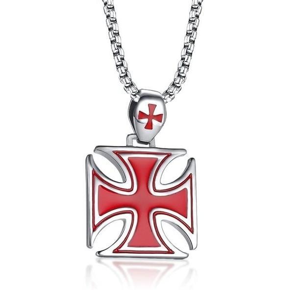 Classy Men Templar Cross Pendant Necklace