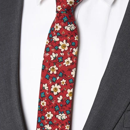 Classy Men Red White Blue Floral Skinny Cotton Tie