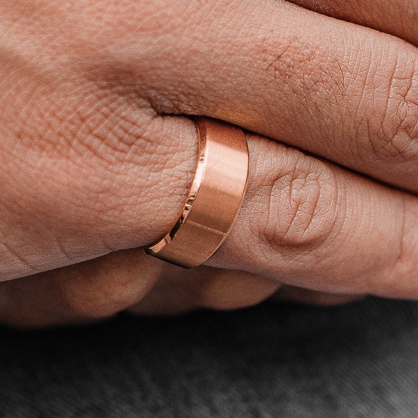 Simple rose gold band ring for men