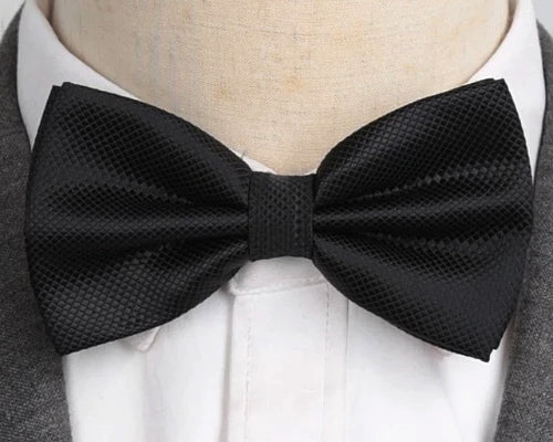 Classy Men Black Deluxe Pre-Tied Bow Tie - Classy Men Collection