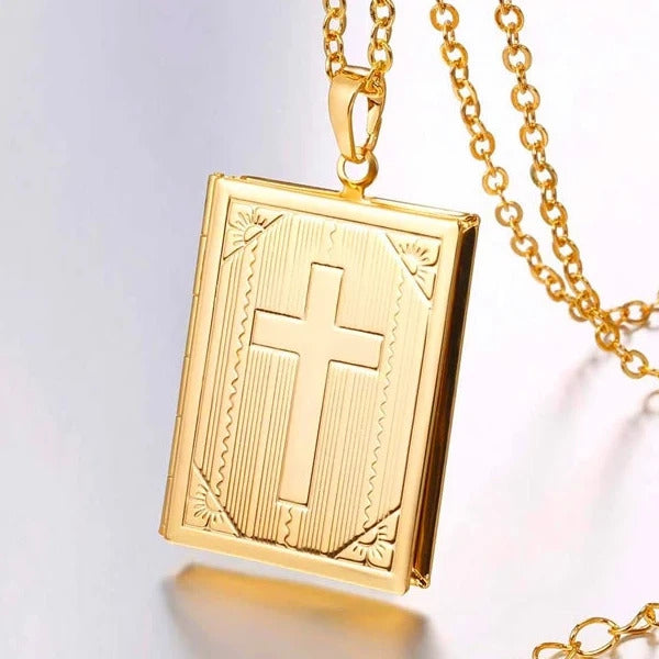 Classy Men Gold Bible Locket Pendant Necklace